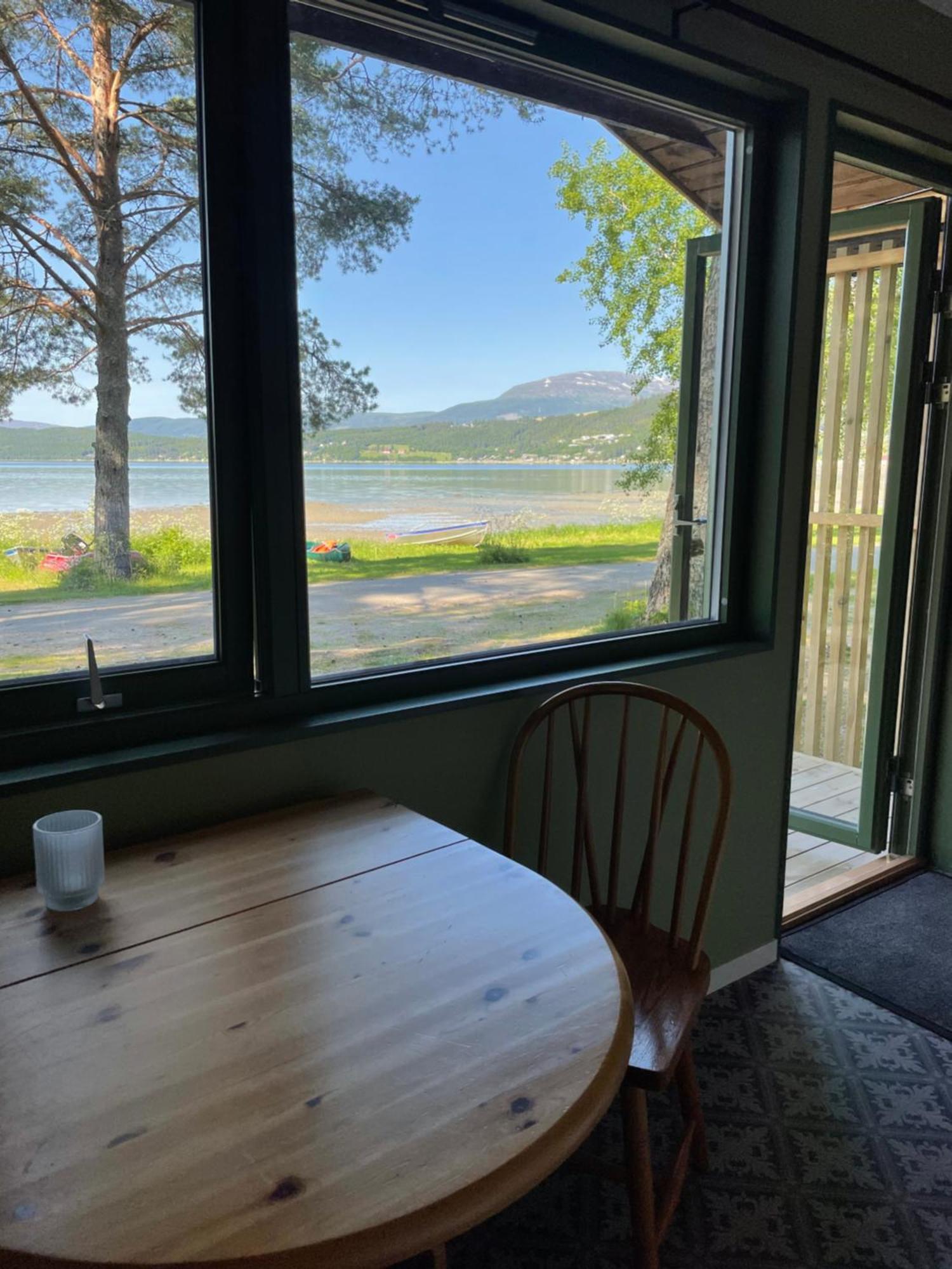 Fugelvagen, Cabins And Glamping Alvund 外观 照片