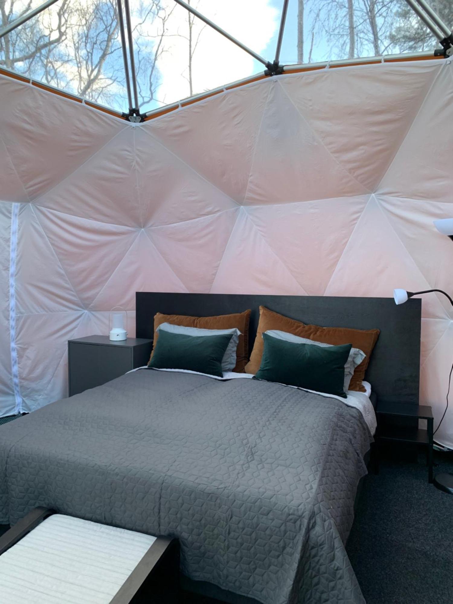 Fugelvagen, Cabins And Glamping Alvund 外观 照片