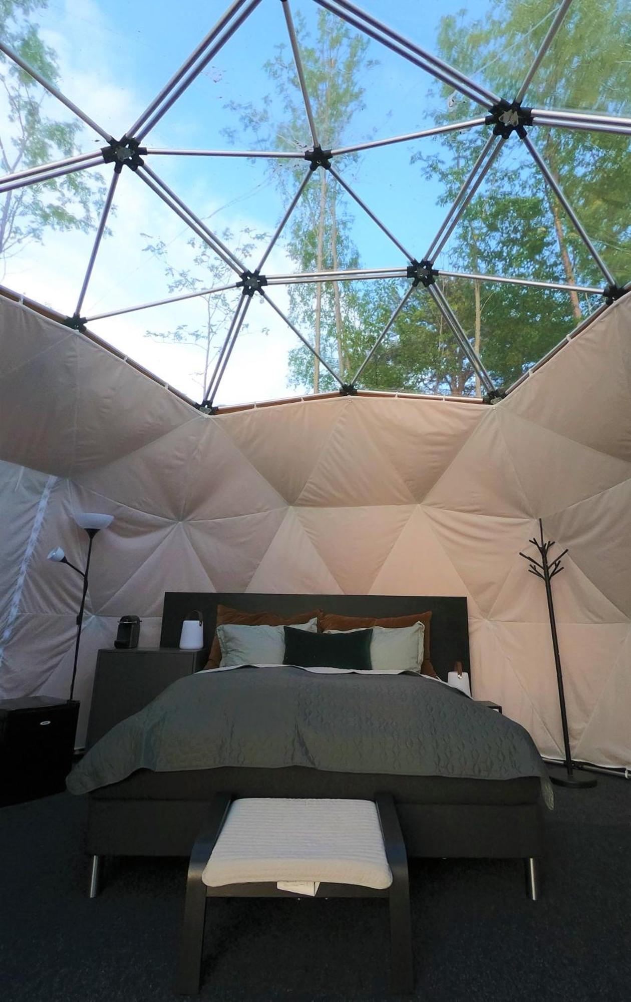 Fugelvagen, Cabins And Glamping Alvund 外观 照片