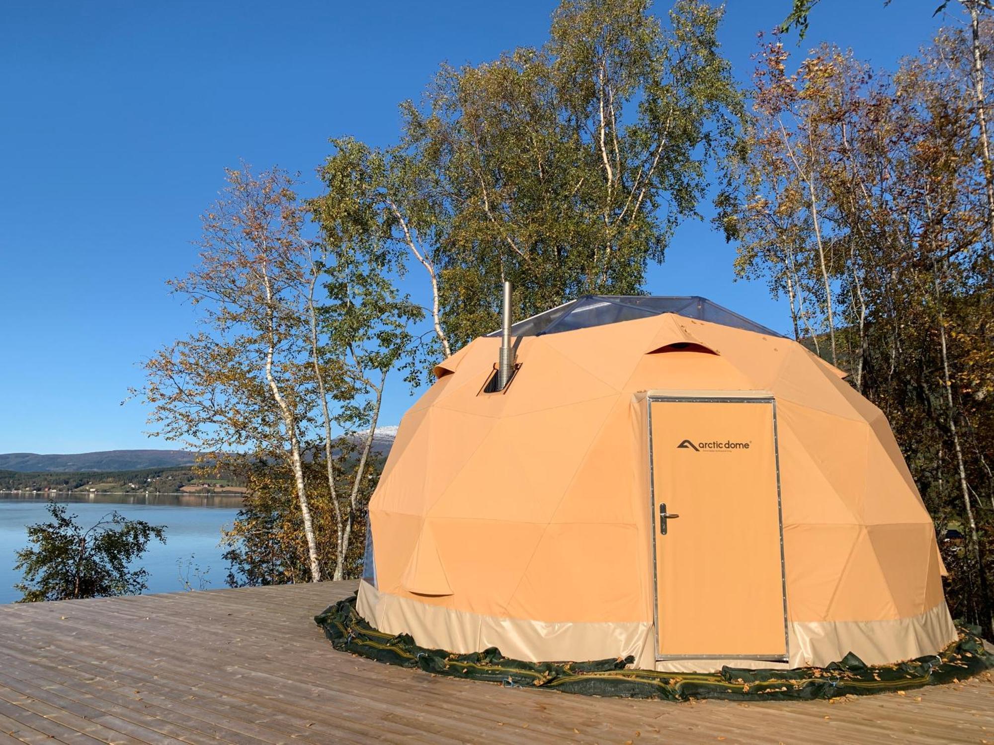 Fugelvagen, Cabins And Glamping Alvund 外观 照片